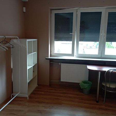 Pokoje Targowek Hotel Варшава Екстериор снимка