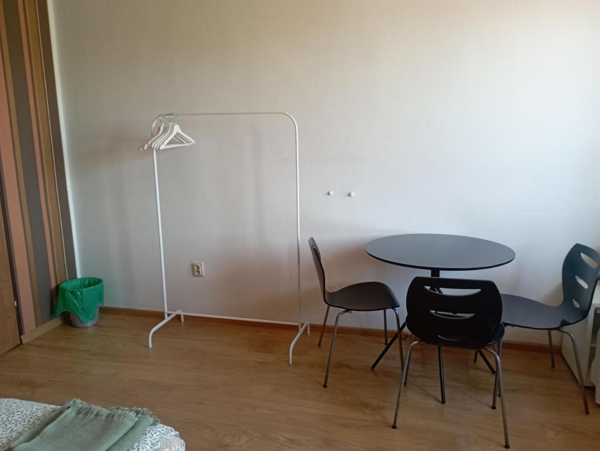 Pokoje Targowek Hotel Варшава Екстериор снимка