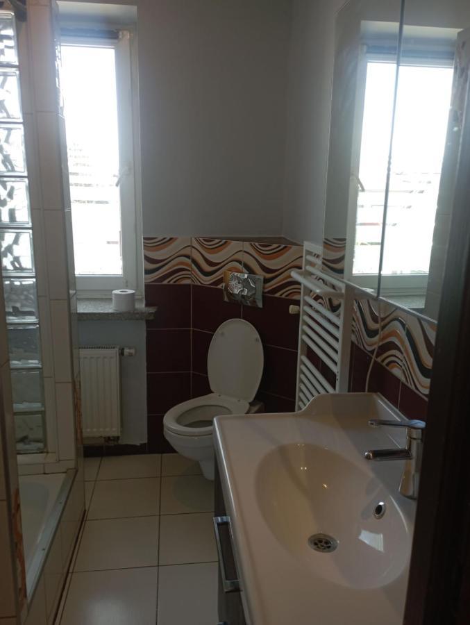 Pokoje Targowek Hotel Варшава Екстериор снимка
