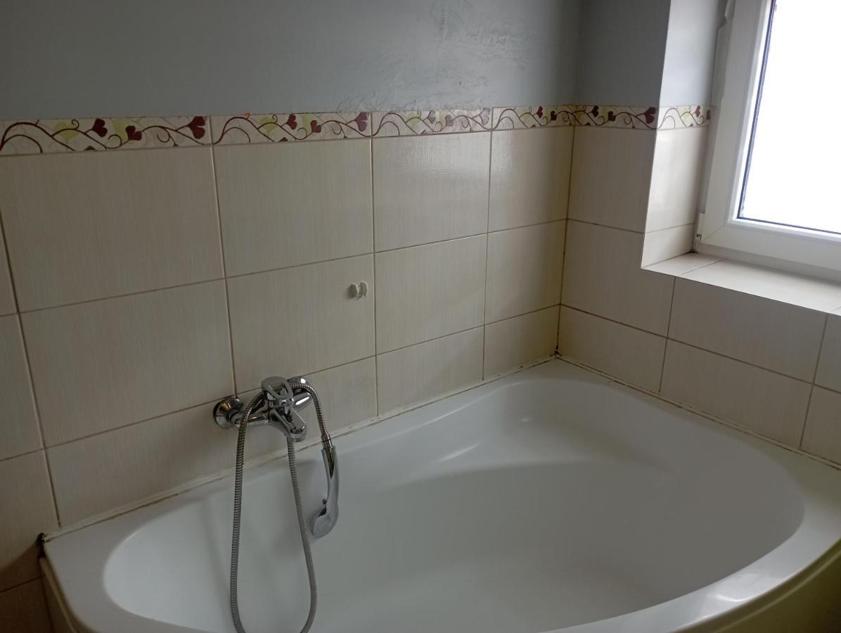 Pokoje Targowek Hotel Варшава Екстериор снимка