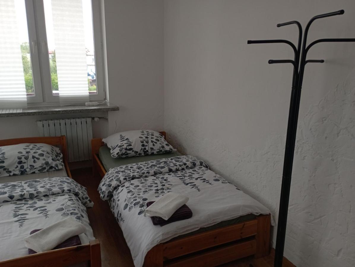Pokoje Targowek Hotel Варшава Екстериор снимка