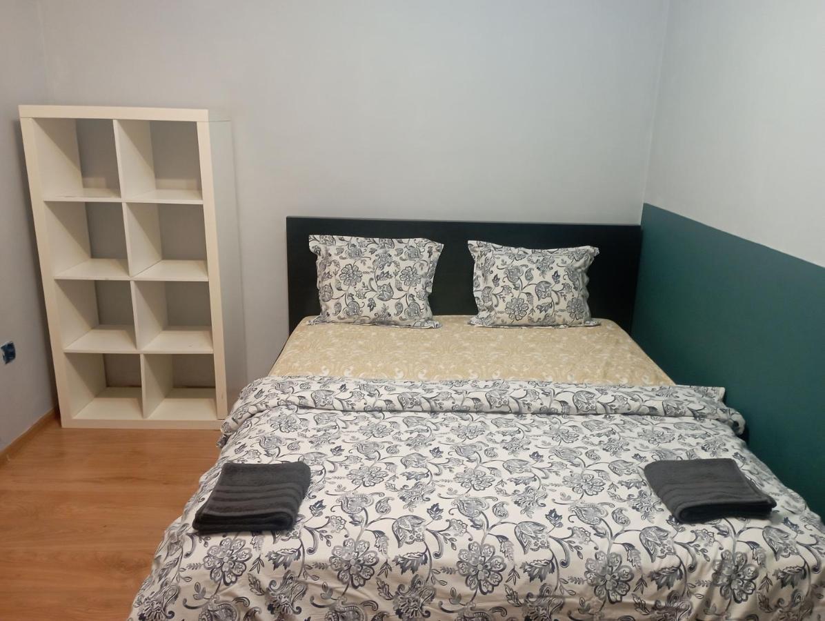 Pokoje Targowek Hotel Варшава Екстериор снимка